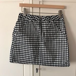 TOPSHOP Houndstooth Cotton Mini skirt
